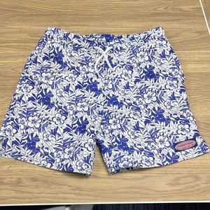 Vineyard Vines boys swim trunks. Size S (8-10) . Worn once.
